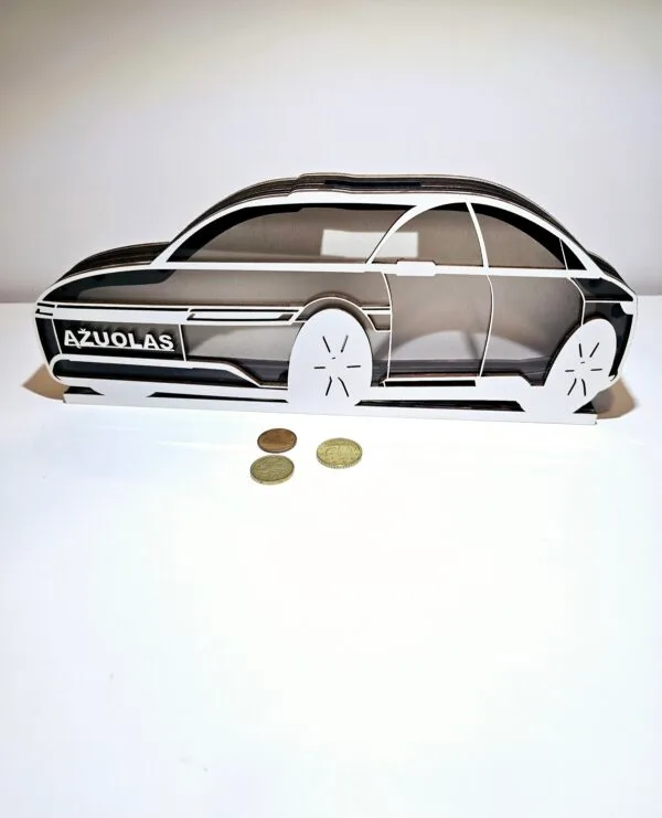 Medinė vardinė taupyklė Automobilis - Image 3